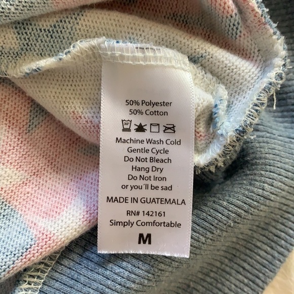 Lularoe •Stars & Stripes 4th of July patriotic tee - Picture 8 of 8